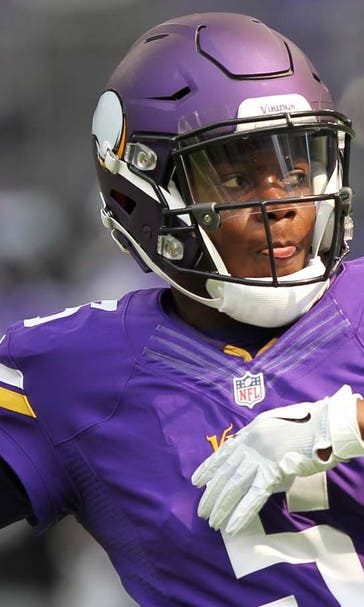 Football world prays for Teddy Bridgewater after injury